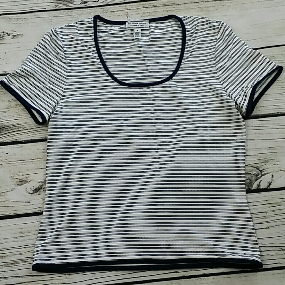 St. John Sport Short Sleeve